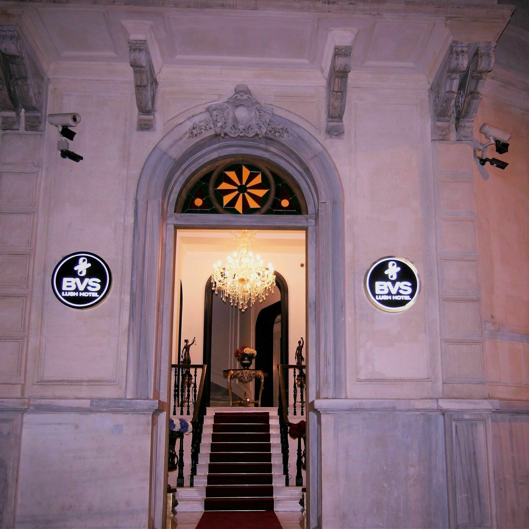 Akka Lush Hotel Taksim Istanbul Bagian luar foto